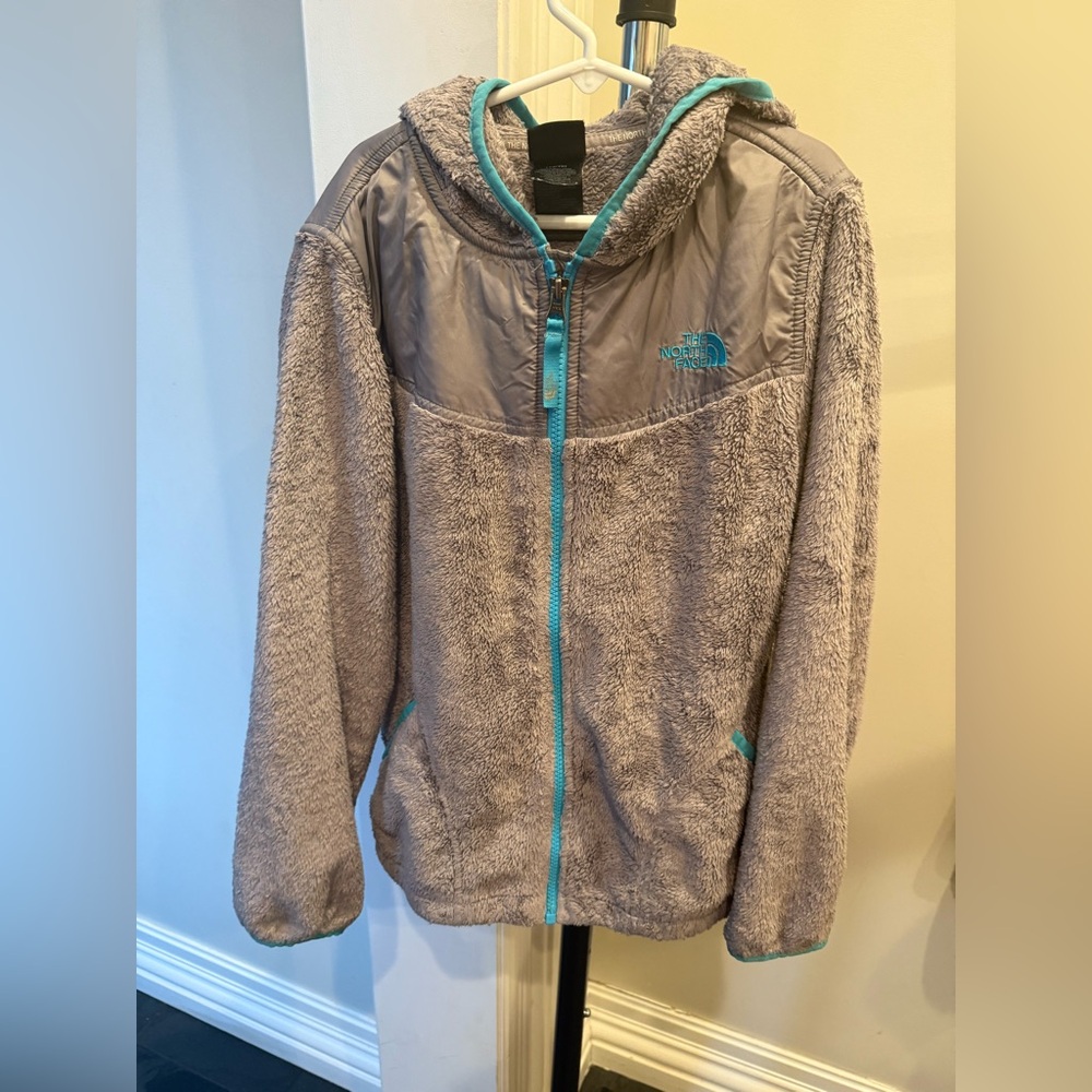 Kids North Face fleece worn few times this season